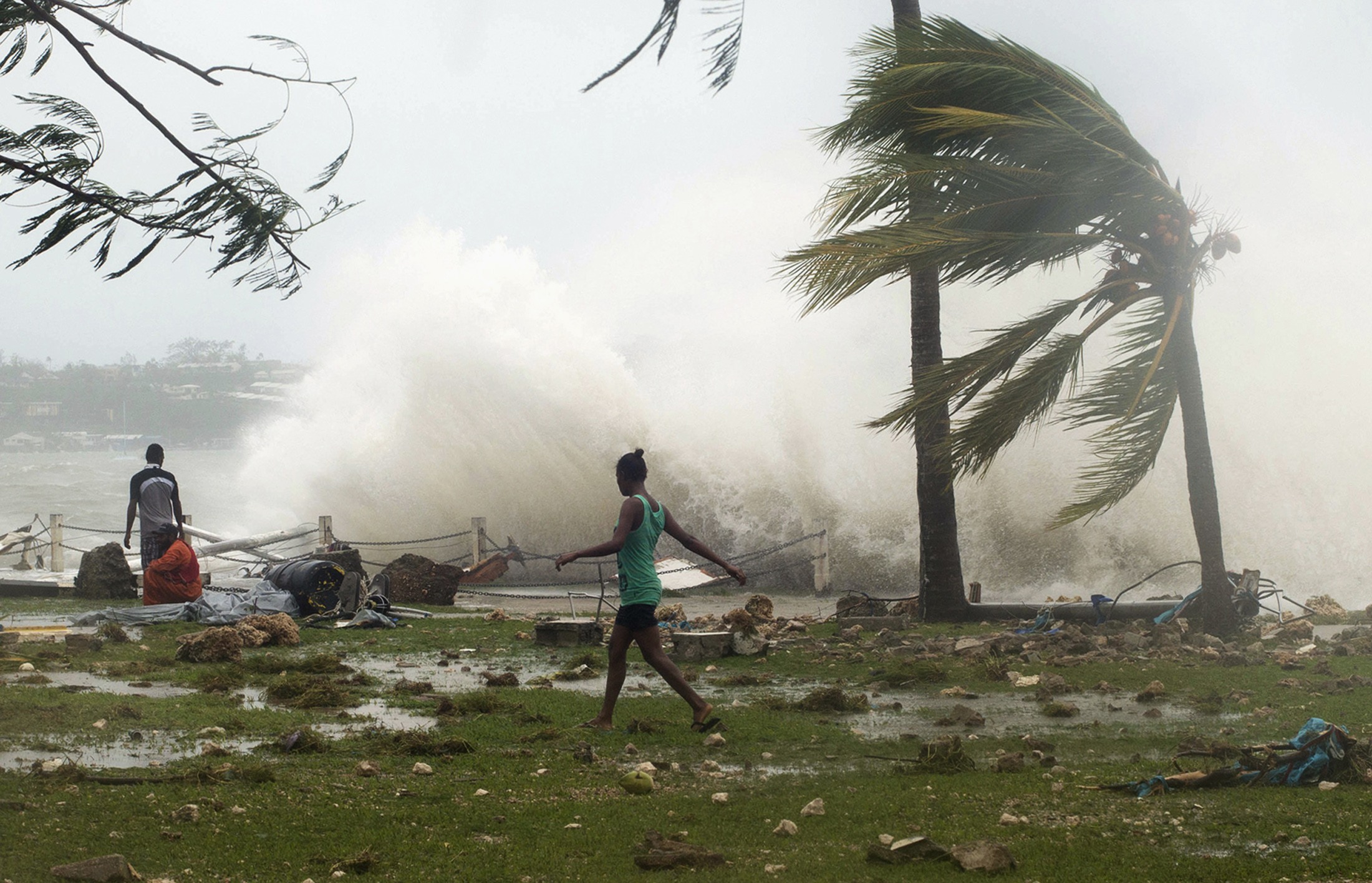 Ο σαρωτικός κυκλώνας Μαρία άφησε δεκάδες νεκρούς στη Δομινίκα