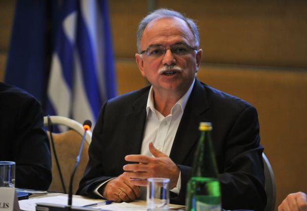 Παπαδημούλης: «Επενδύσεις ναι, Μπανανία όχι»