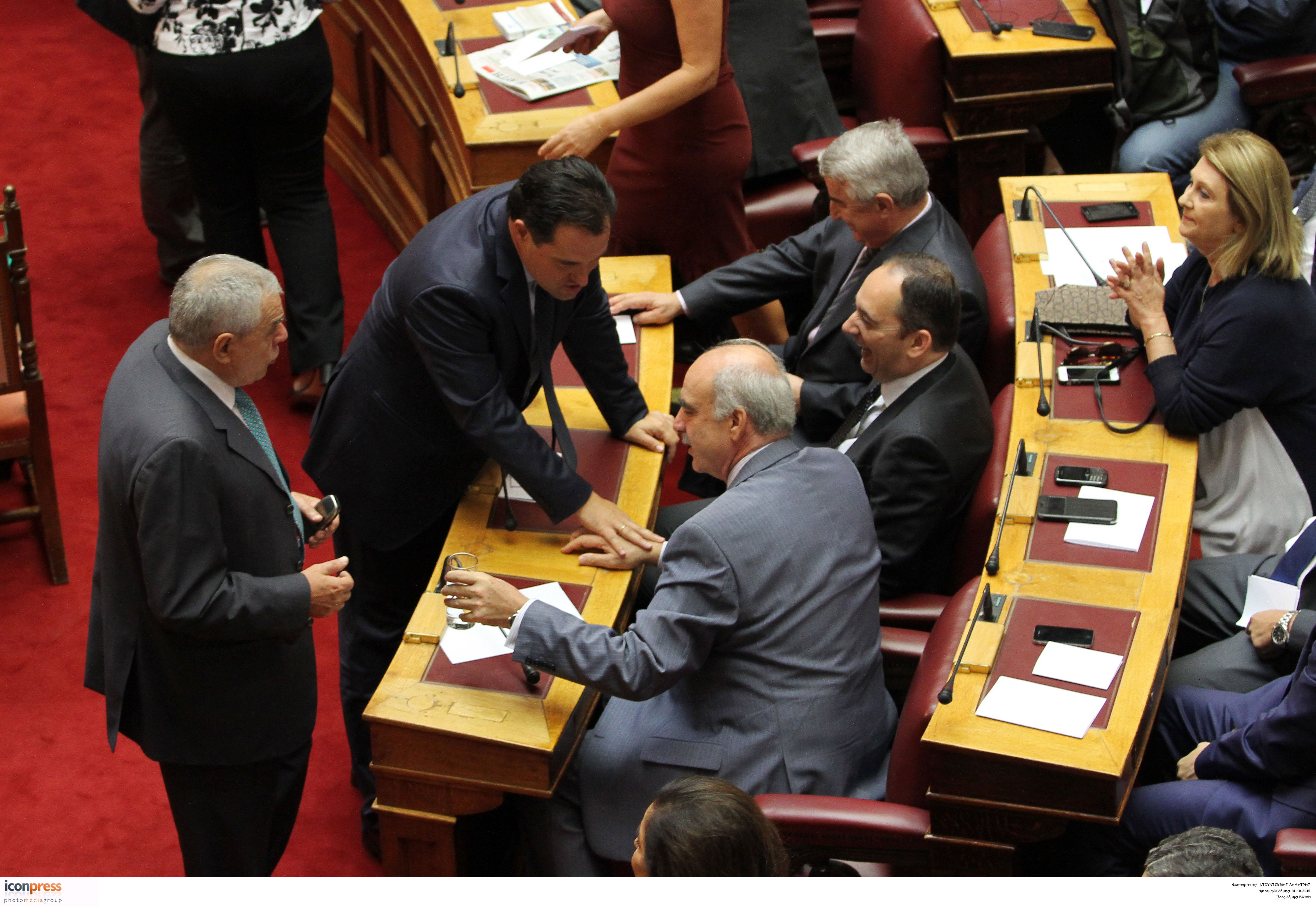 Επερώτηση βουλευτών της ΝΔ για την οικολογική καταστροφή στον Σαρωνικό