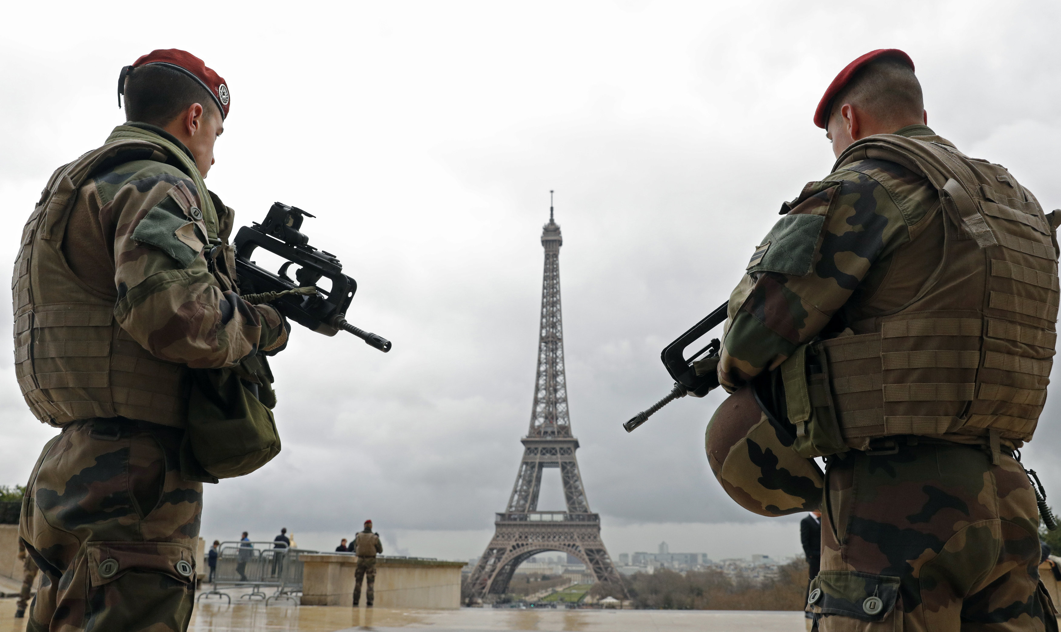 Γαλλία: Δύο συλλήψεις μετά τον εντοπισμό εκρηκτικών σε διαμέρισμα