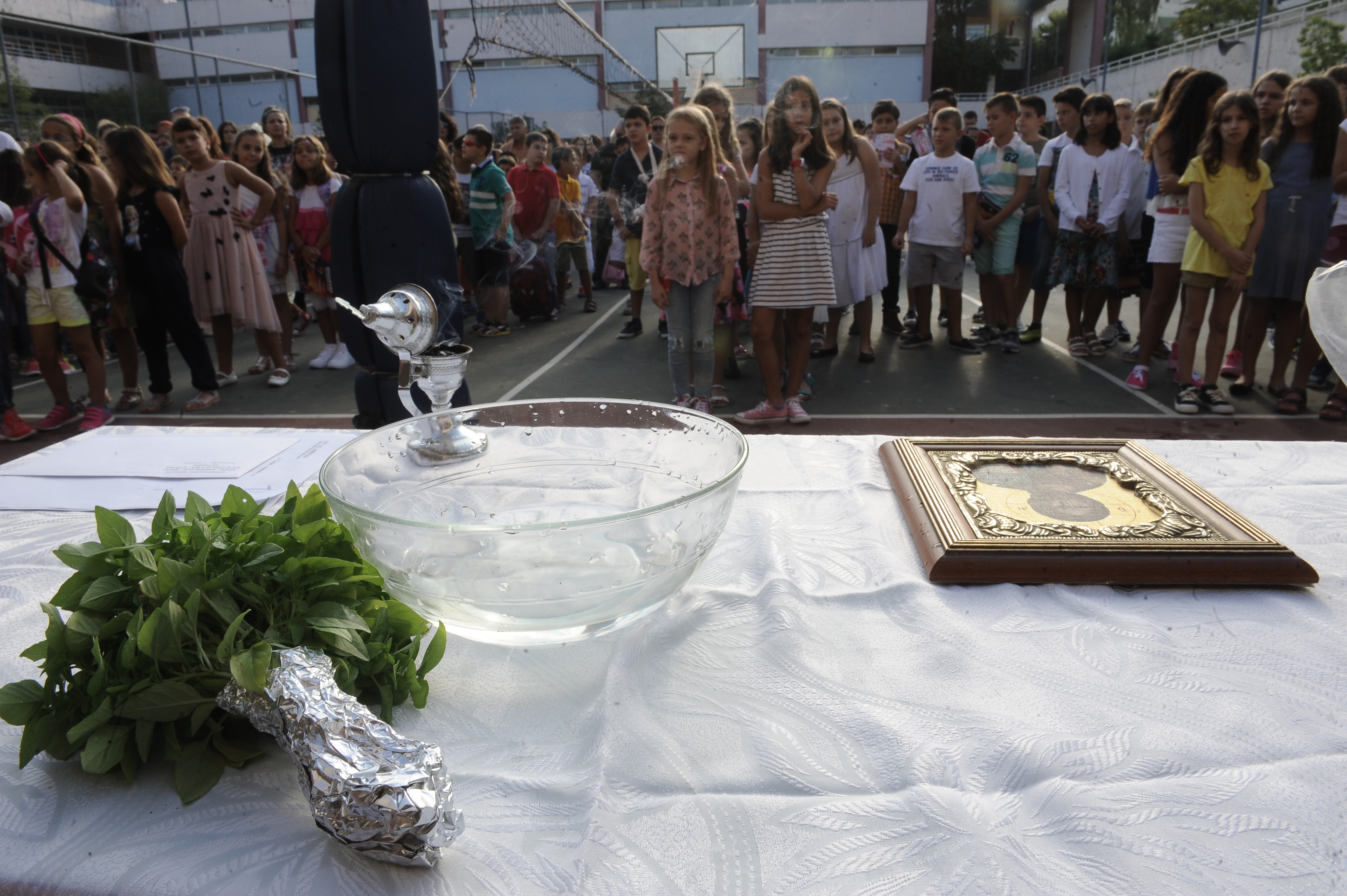 Πρώτο κουδούνι τη Δευτέρα για 1.000.000 μαθητές