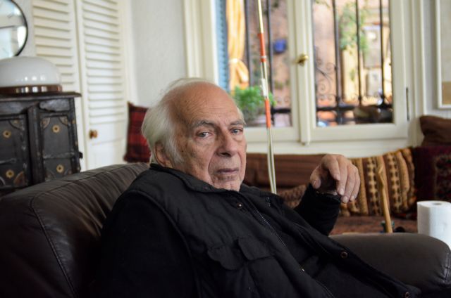 Παράταση της έκθεσης για τη ζωή και τα έργα του Νίκου Κούνδουρου στη Λέσβο