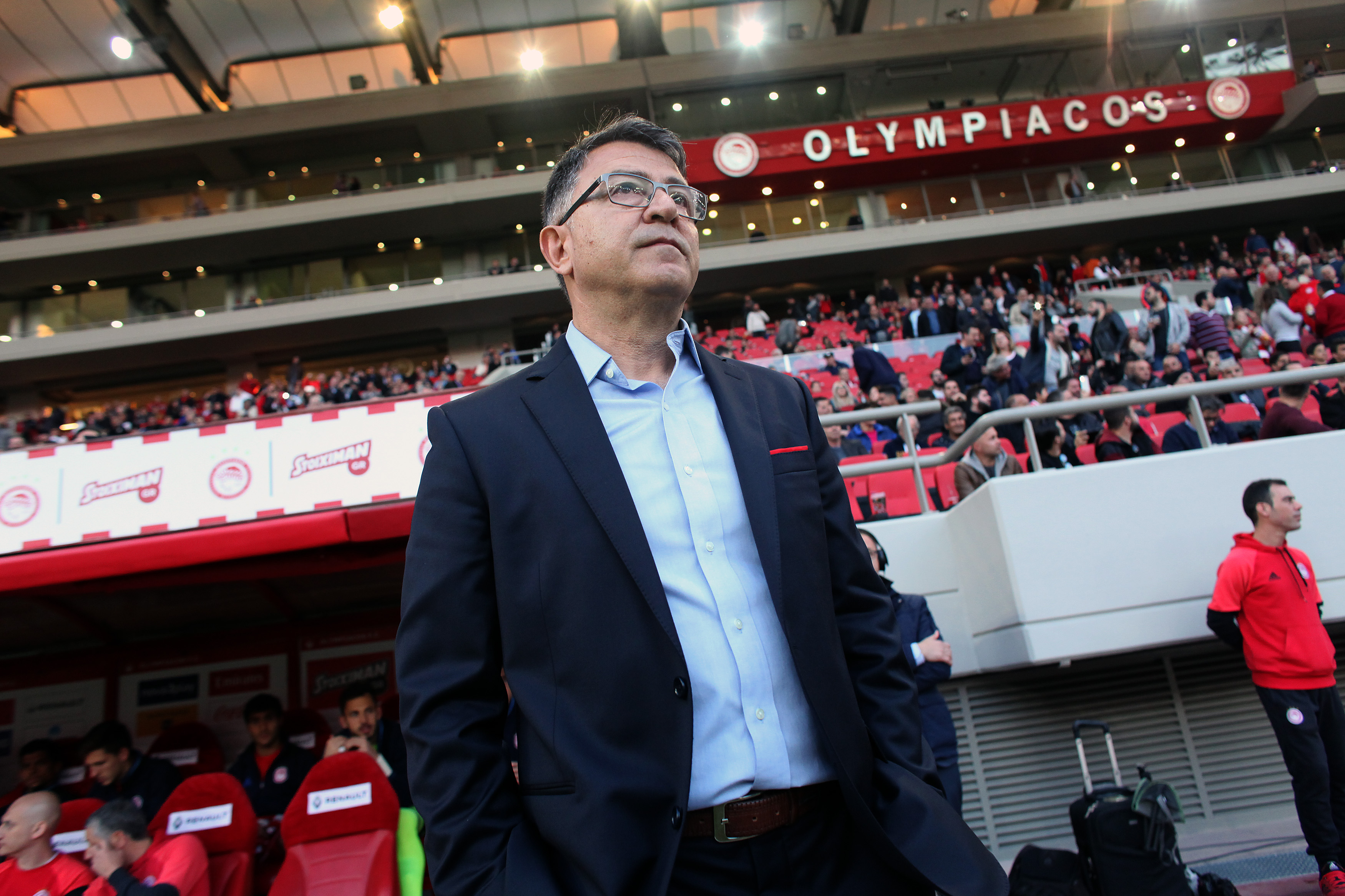 Ο Τάκης Λεμονής επιστρέφει για 4η φορά στον πάγκο του Ολυμπιακού