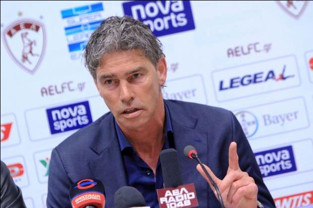 Πρόστιμο στους παίκτες και διαζύγιο με Πάους ανακοίνωσε η Λάρισα
