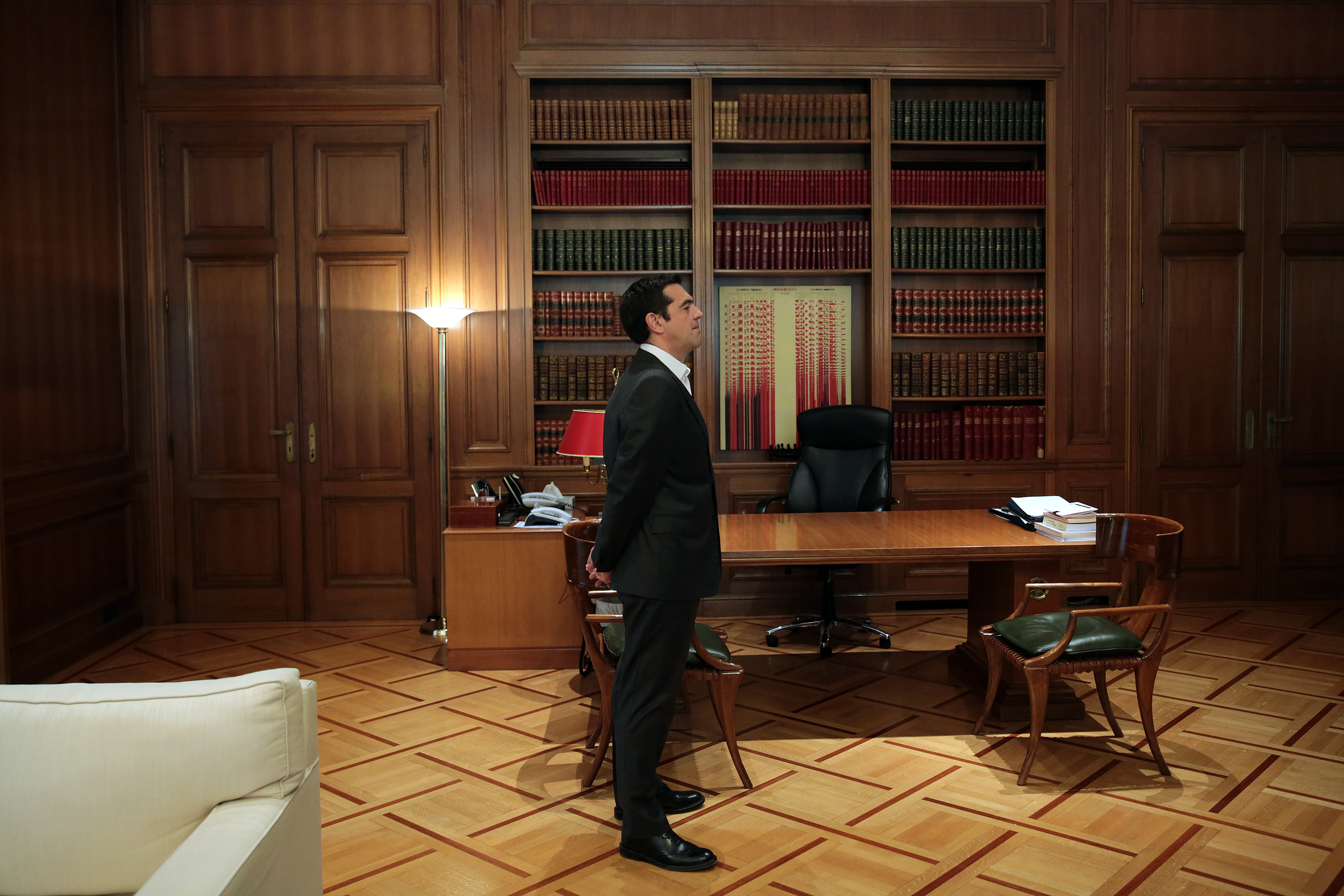 Αναταραχή σε ΣΥΡΙΖΑ και κυβέρνηση από το άρθρο Τσίπρα για τον Ανδρέα