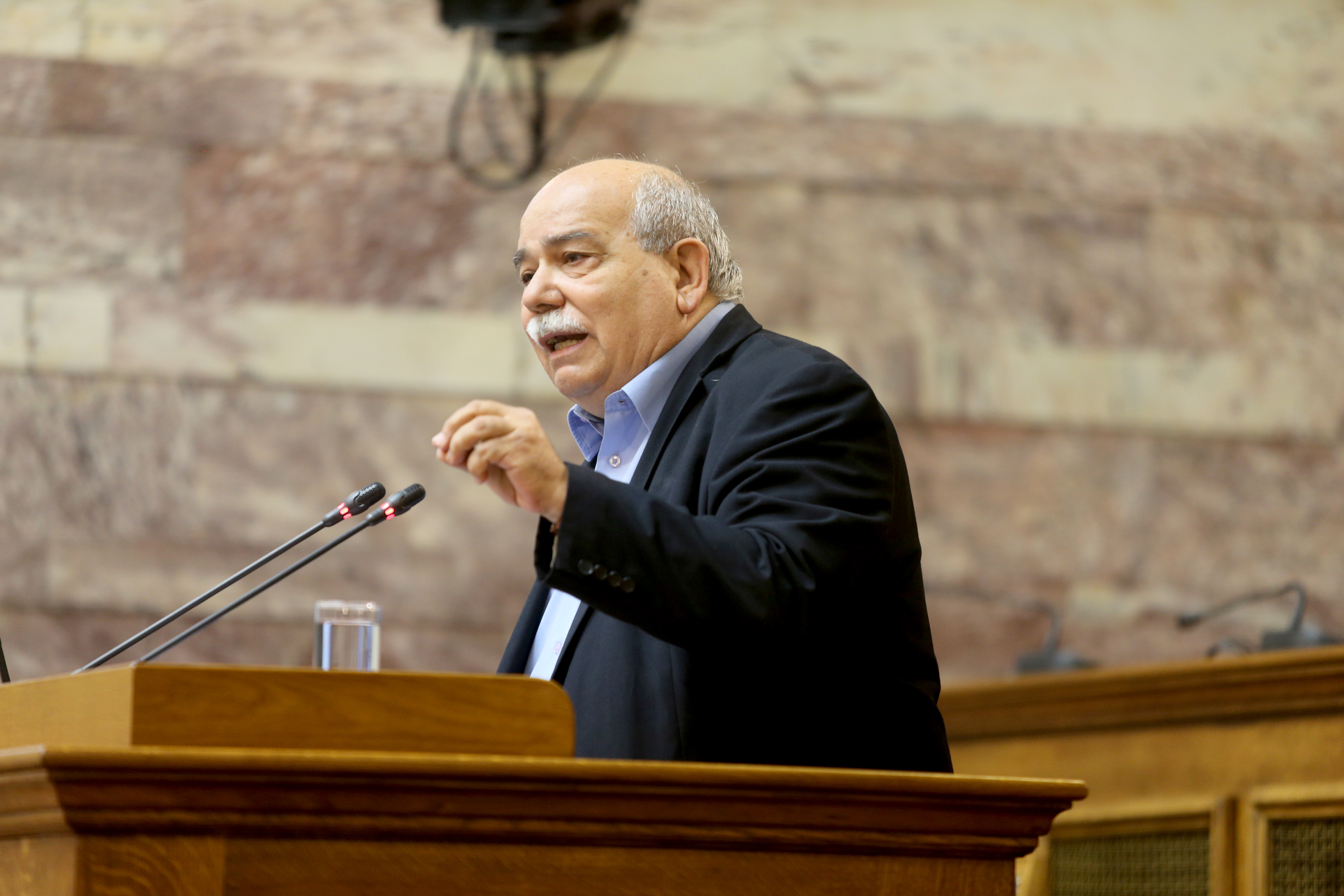 Την ίδρυση Μουσείου Δημοκρατίας στην Αθήνα προανήγγειλε ο Νίκος Βούτσης