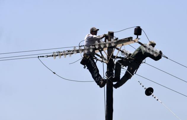 Αισιόδοξος για το μέλλον της ΔΕΗ ο Γ.Σταθάκης, που δέχθηκε τα πυρά της ΝΔ