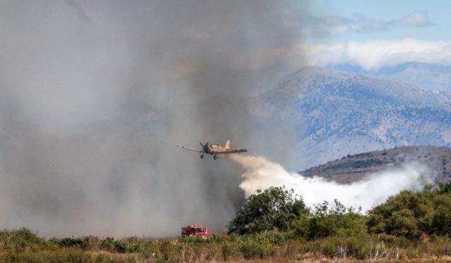 Φωτιά στην περιοχή Κούτσι Νεμέας