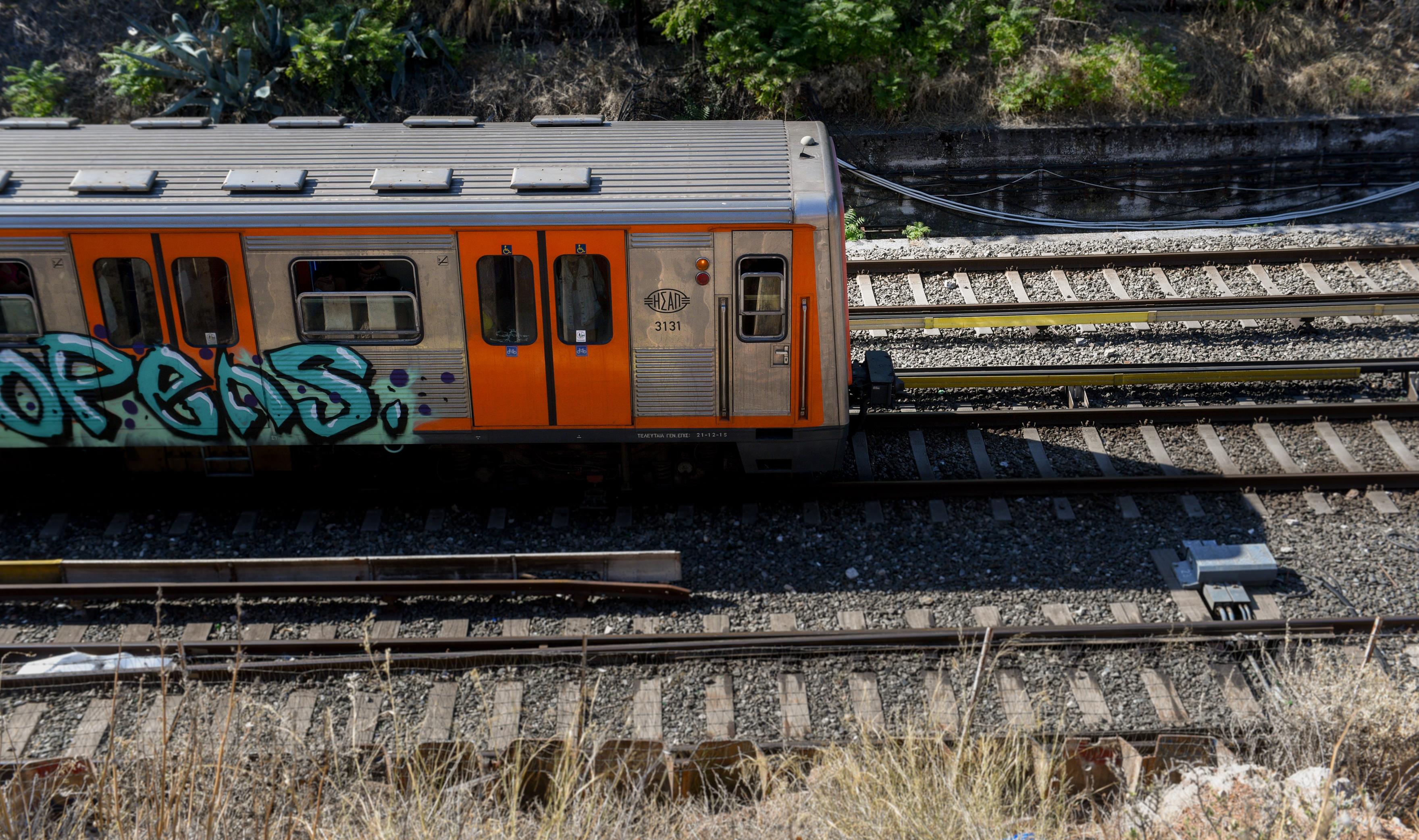 Στήριξη της ΓΣΕΕ στην απεργία των σιδηροδρομικών