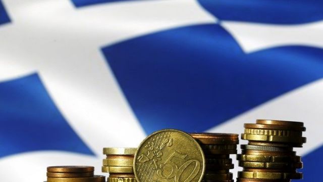 FT: Η ανάκαμψη της ελληνικής οικονομίας συνεχίζεται