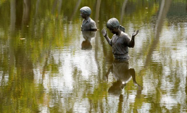 Έως 180 δισ. δολ. εκτιμάται το κόστος των καταστροφών από τον Χάρβεϊ