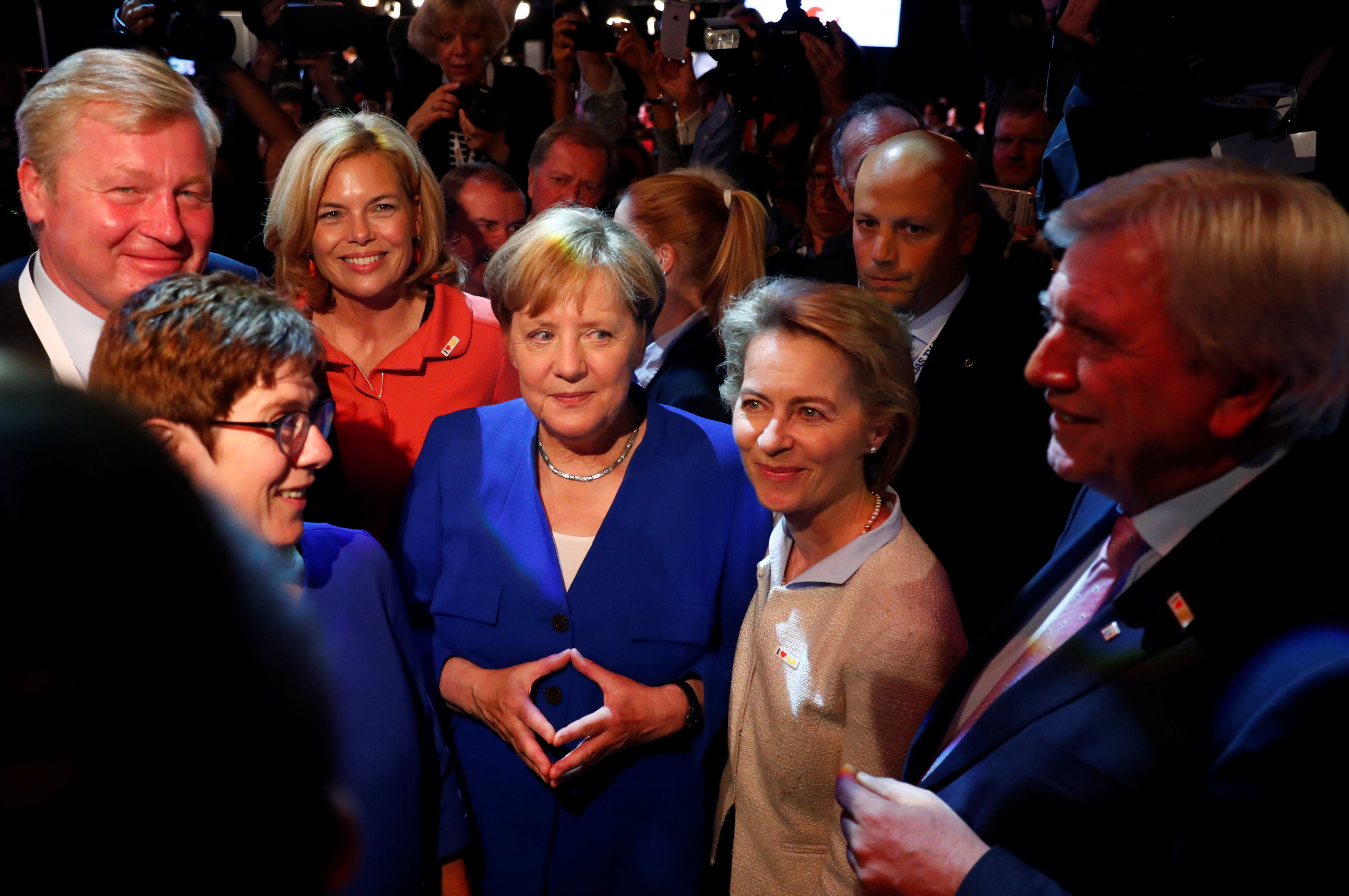 Κέρδισε η Μέρκελ τις εντυπώσεις στο debate με τον Σουλτς