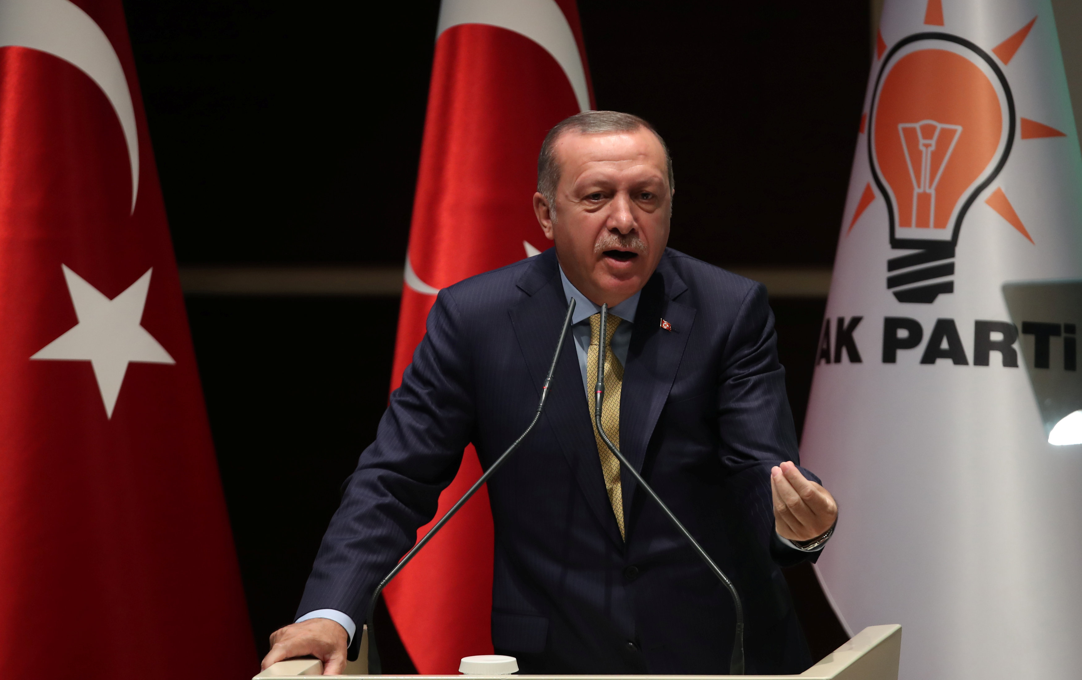 Στην αντεπίθεση ο Ερντογάν, «να αποφασίσει η ΕΕ αν μας θέλει»