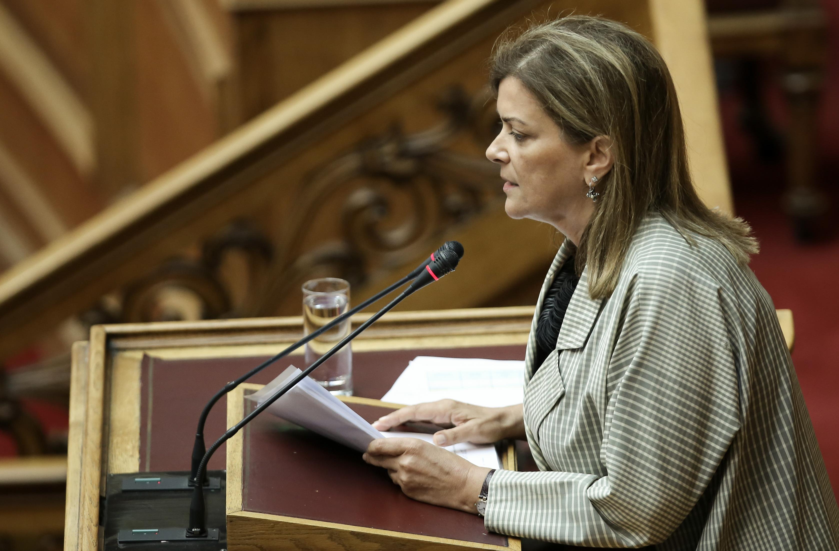 Αντωνοπούλου: Η ανεργία θα μειωθεί κάτω του 20% μέσα στο 2018