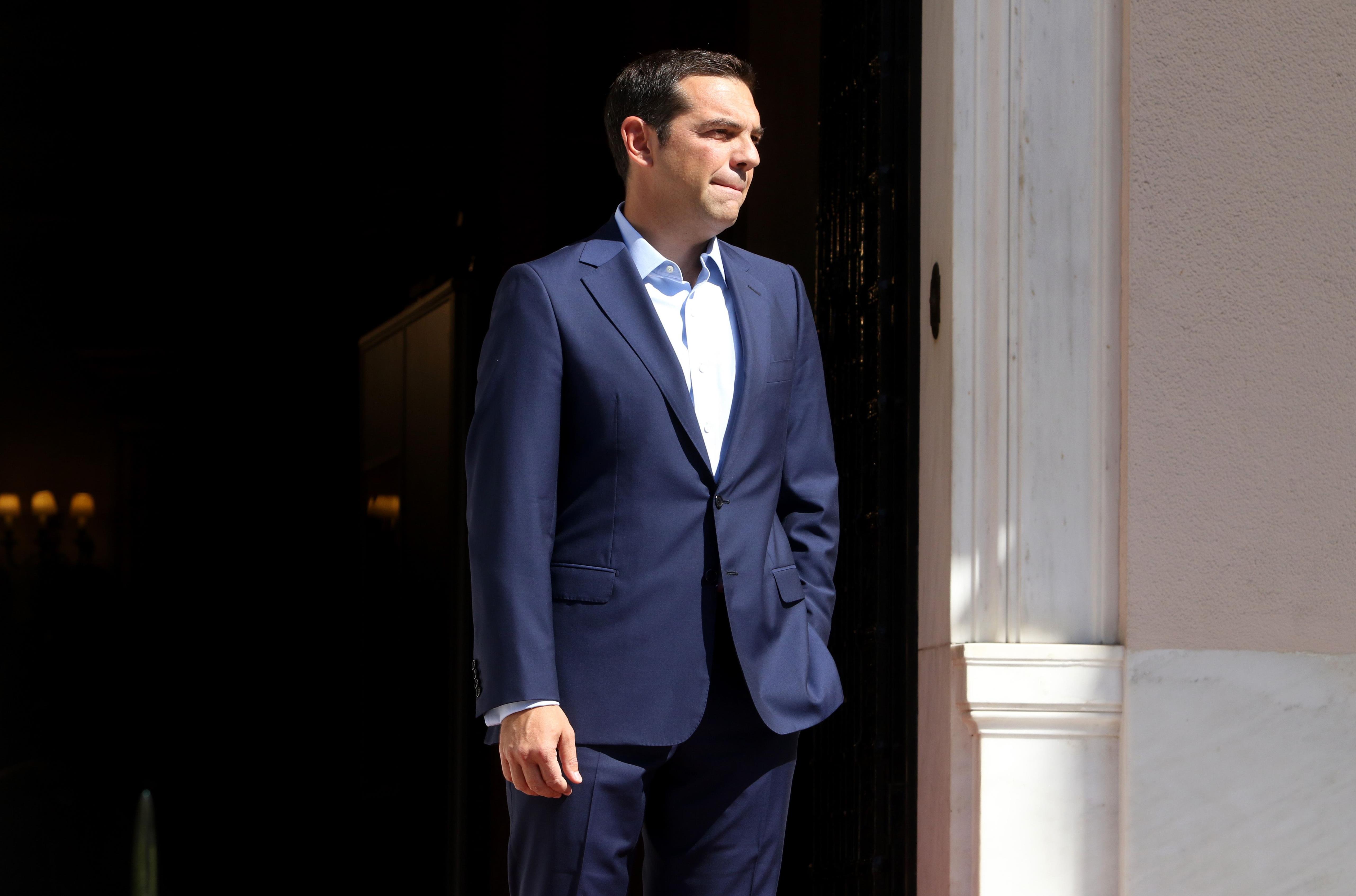 Το ενδεχόμενο νέων μέτρων το 2018 και η αντίδραση του Μαξίμου