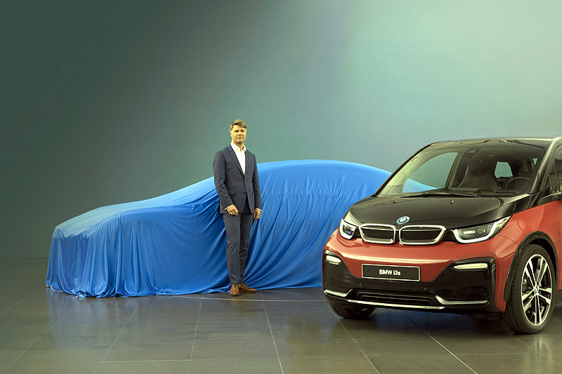 Δώδεκα ηλεκτροκίνητα μοντέλα έως το 2025 υπόσχεται το BMW Group