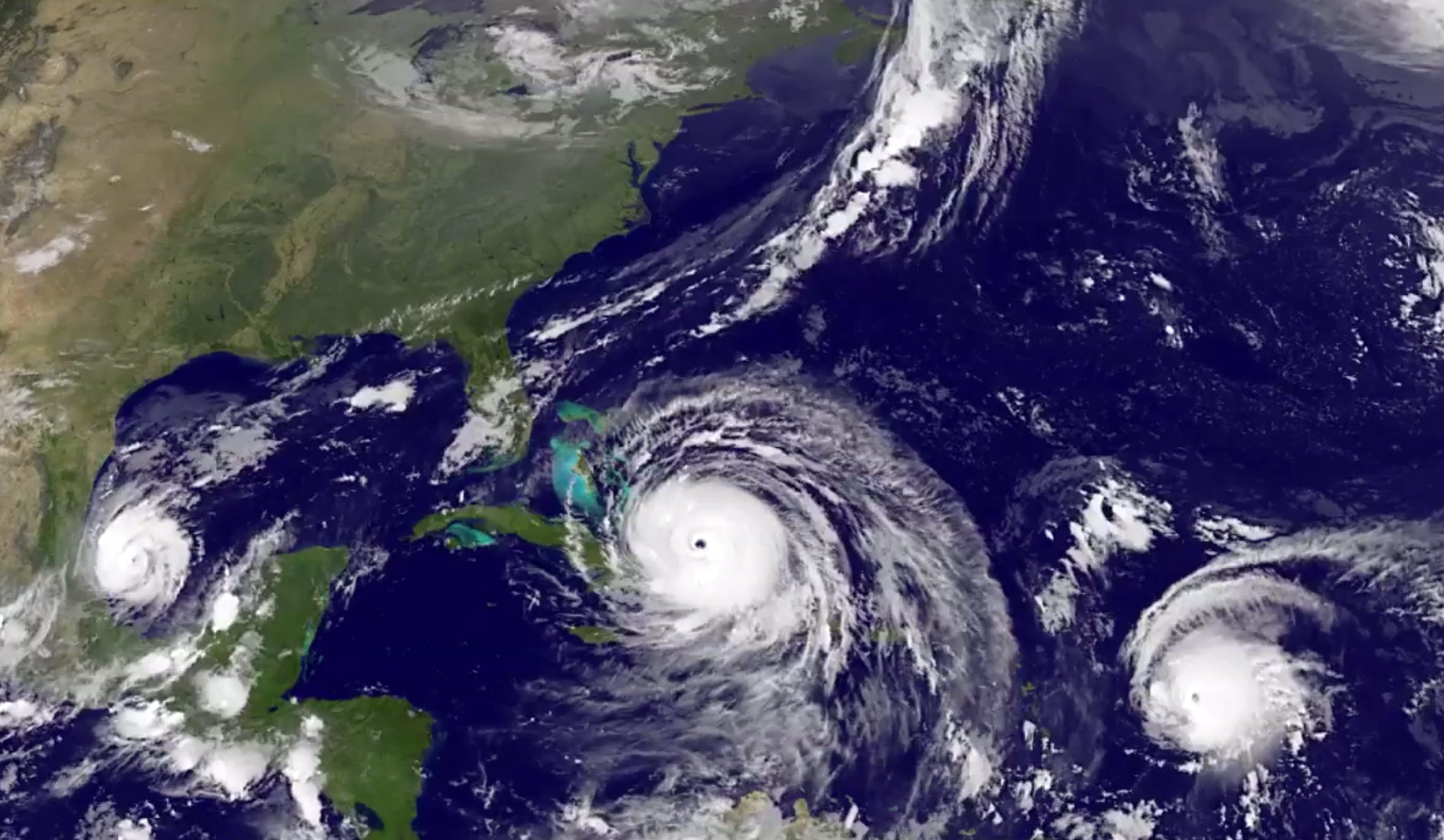 Από τα νησιά Λίουαρντ στην Καραϊβική θα περάσει ο τυφώνας Χοσέ