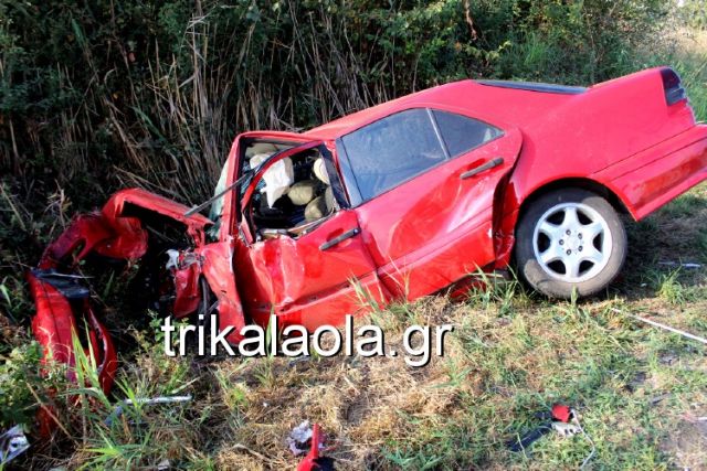 Ένας νεκρός και τέσσερις τραυματίες σε τροχαίο στα Τρίκαλα