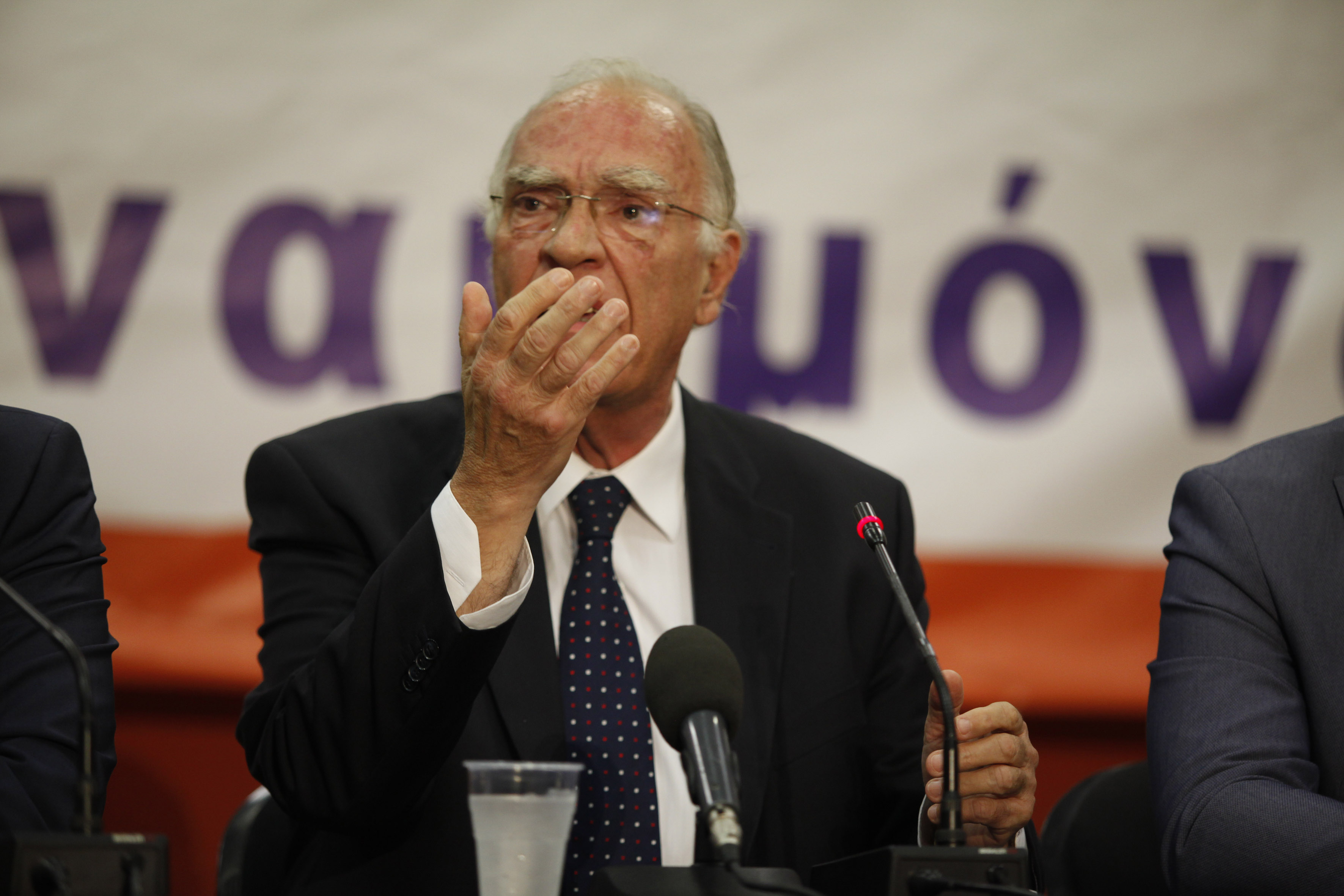 Ένωση Κεντρώων: Να συγκροτηθεί ανεξάρτητη αρχή ελέγχου δημοσκοπήσεων