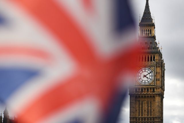 Αναβάλλεται για μία εβδομάδα ο 4ος γύρος των διαπραγματεύσεων για το Brexit