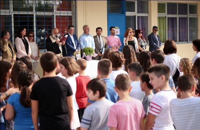 Με ελλείψεις σε εκπαιδευτικούς και βιβλία ξεκίνησε η νέα σχολική χρονιά
