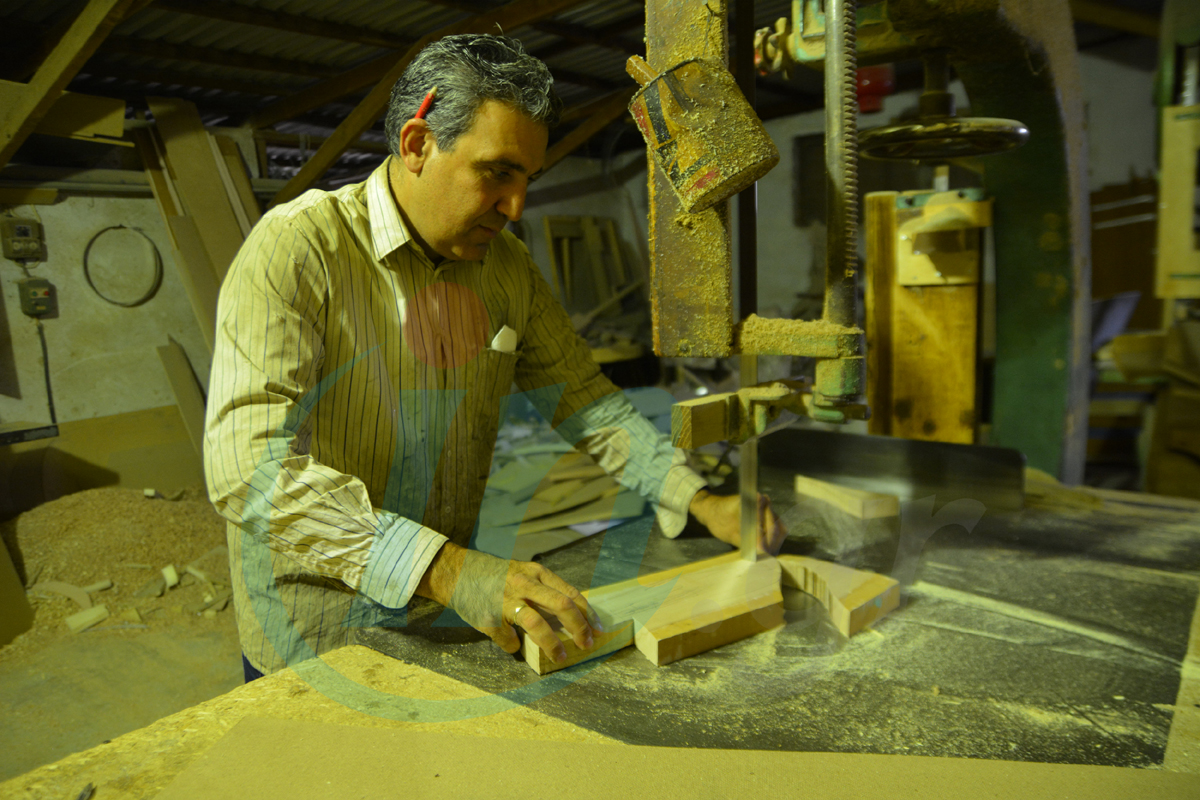 Ο βουλευτής – μαραγκός από τη Θεσσαλονίκη