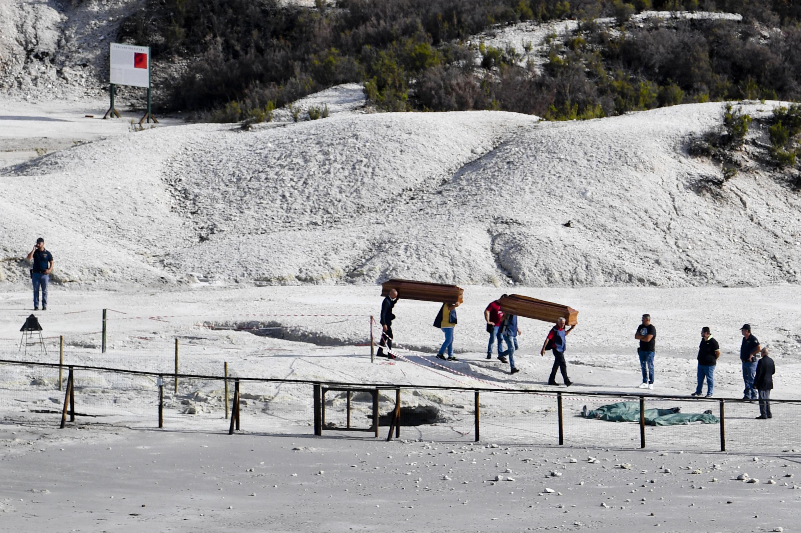 Τραγωδία στην Ιταλία: Οικογένεια σκοτώθηκε από πτώση σε κρατήρα ηφαιστείου
