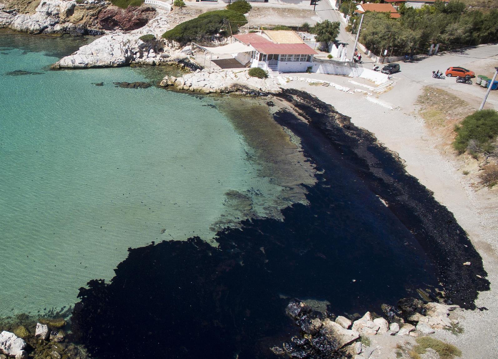 Πετρελαιοκηλίδα στη Σαλαμίνα: Ένα crash test ετοιμότητας