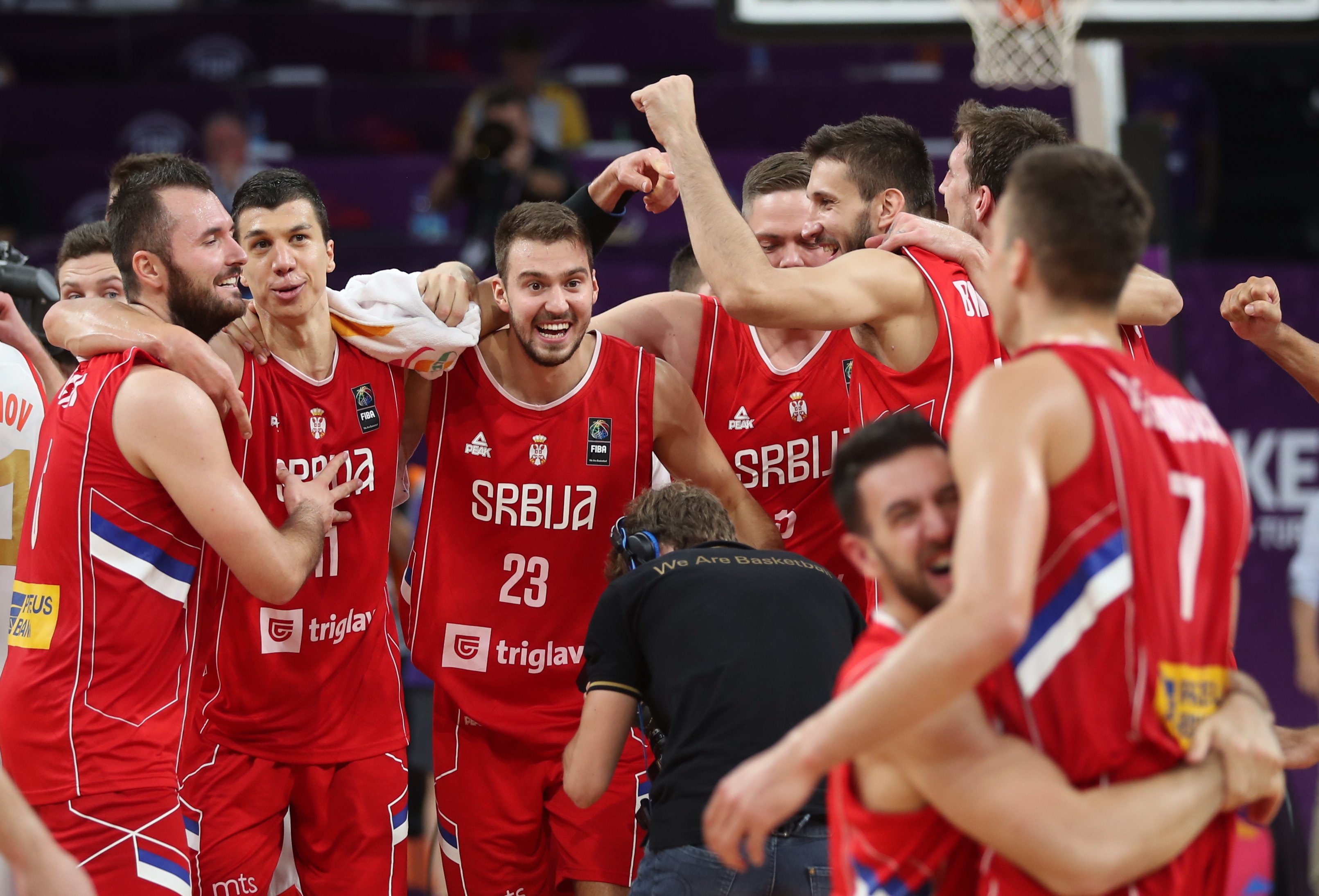 Η Σερβία νίκησε τη Ρωσία και πέρασε στον τελικό