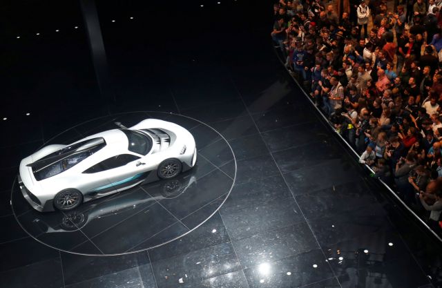 Οι απόντες έκλεψαν την παράσταση στην έκθεση της Φρανκφούρτης