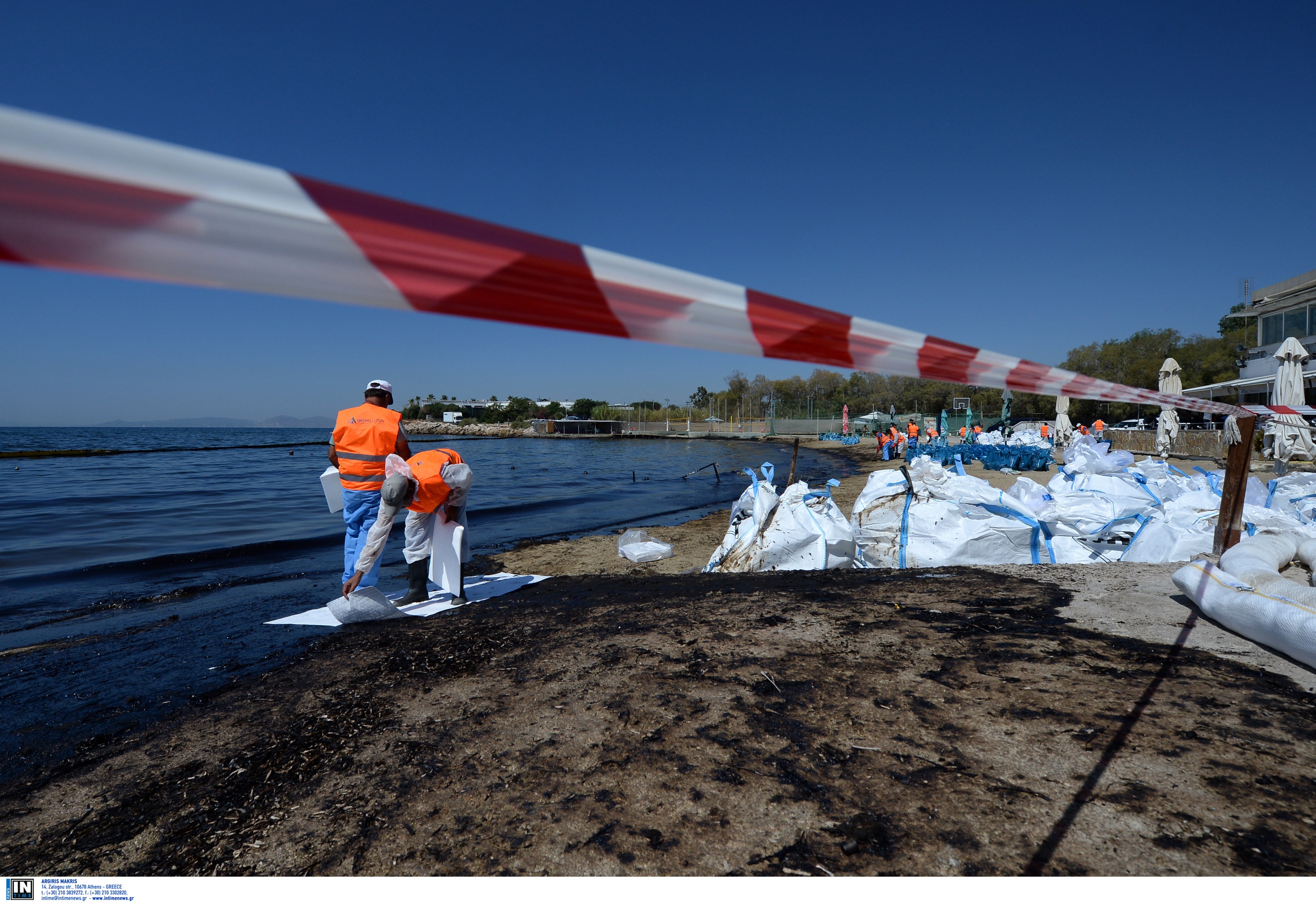 Σαντορινιός: Υπεύθυνη για τη ρύπανση η πλοιοκτήτρια εταιρεία