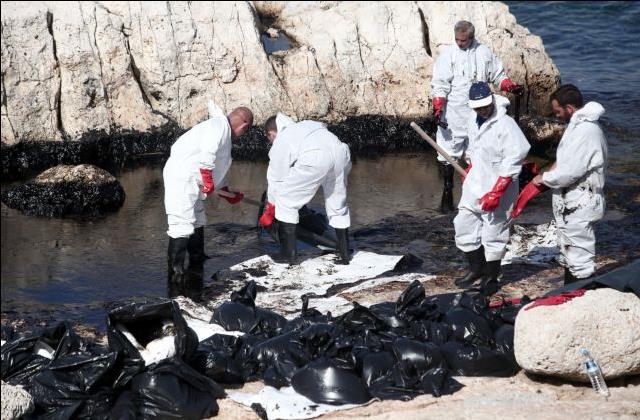 Λήγουν και τα πιστοποιητικά αξιοπλοΐας του πλοίου απορρύπανσης