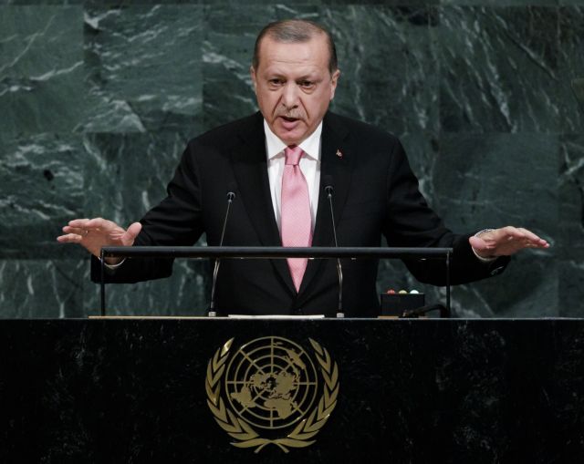 Ο Ερντογάν απαίτησε ξανά να ακυρωθεί το δημοψήφισμα στο Κουρδιστάν