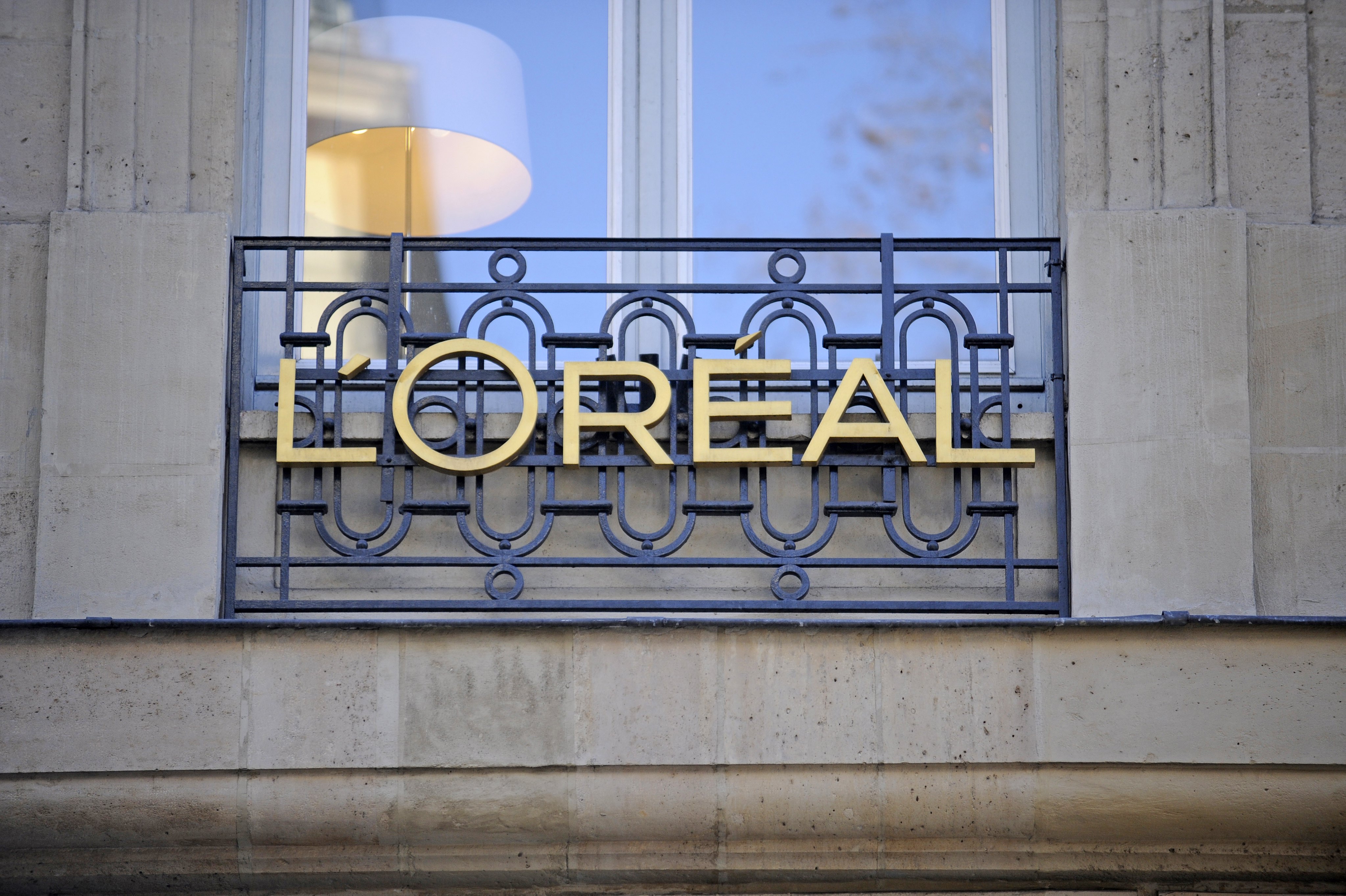 Άνοδο καταγράφει η μετοχή της L’ Oreal μετά τον θάνατο της Λιλιάν Μπετανκούρ