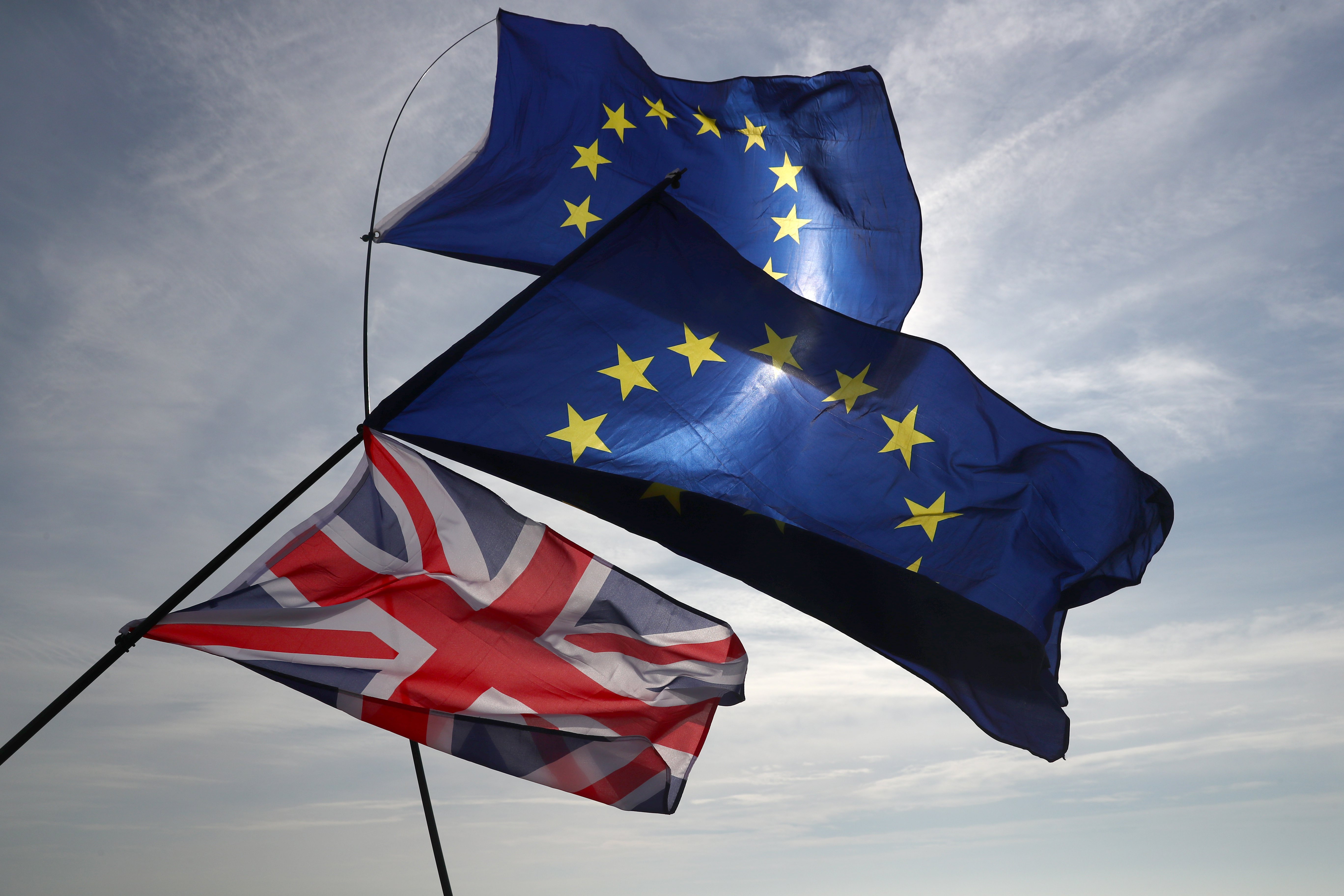 Νέος γύρος διαπραγματεύσεων για το Brexit – Οι διαφωνίες με την ΕΕ