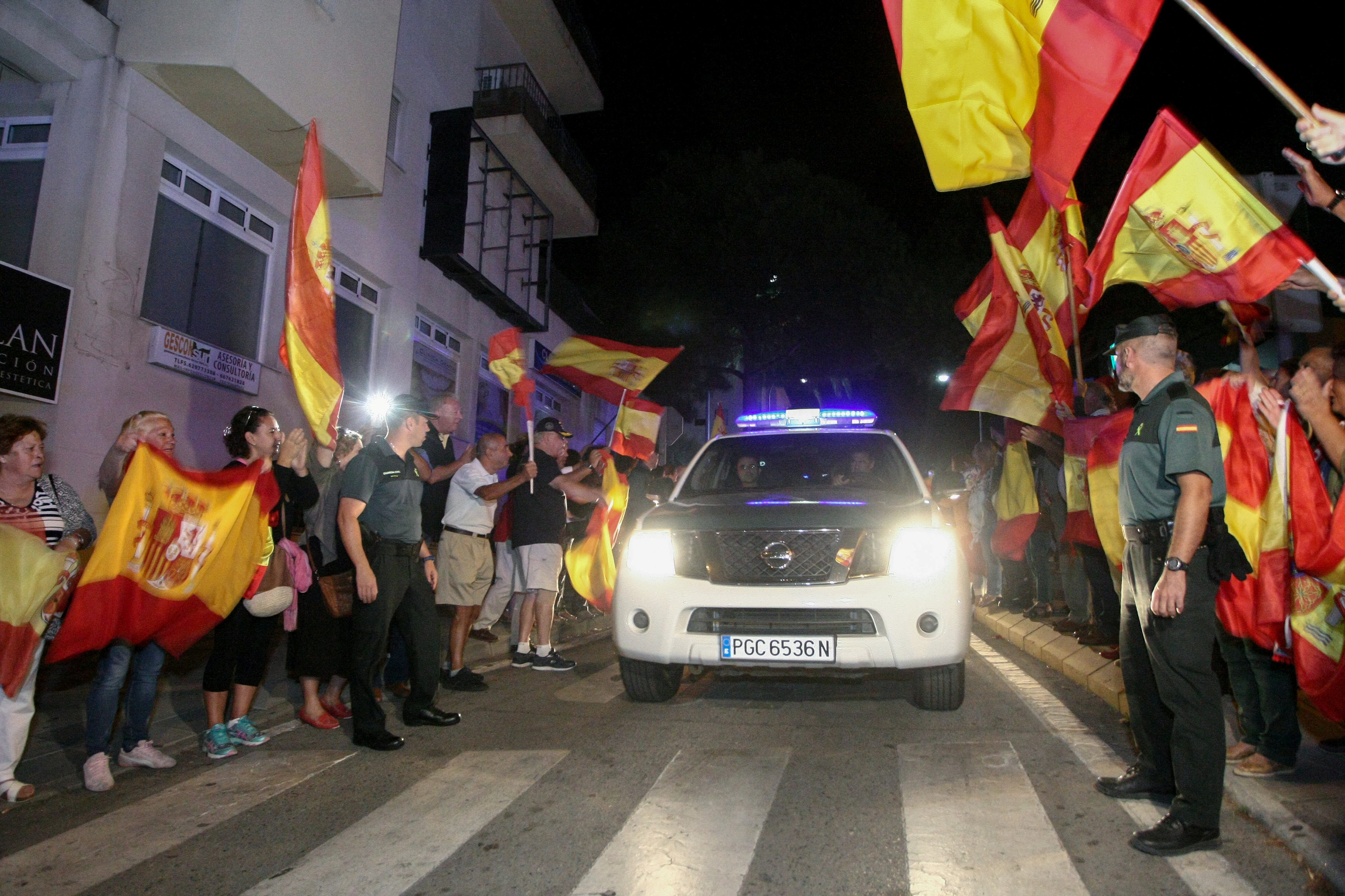 Καταλονία: Η εισαγγελία διέταξε τον αποκλεισμό των εκλογικών τμημάτων