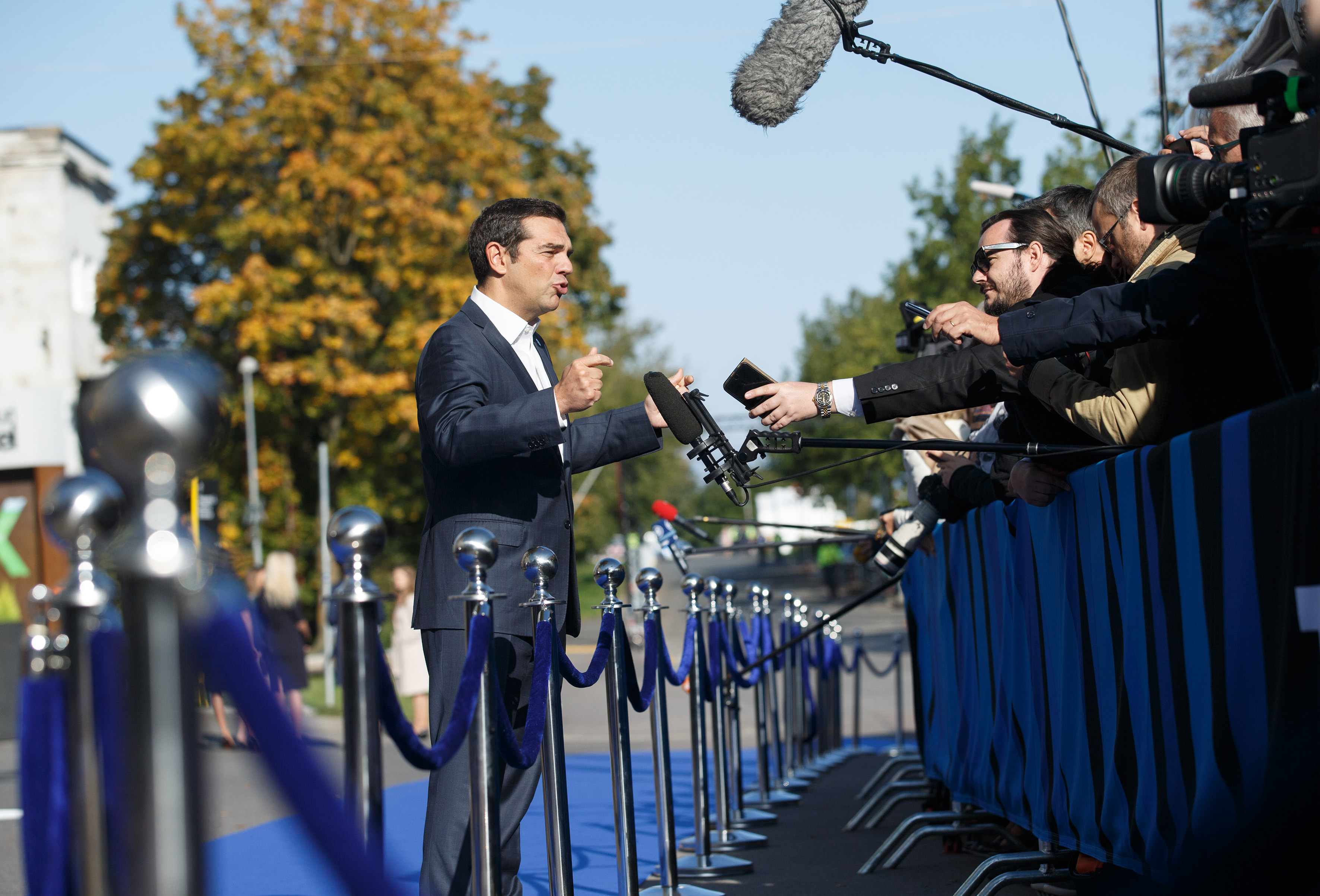 Τσίπρας: Συμφωνούμε με Γαλλία στο θέμα της φορολόγησης μεγάλων εταιρειών