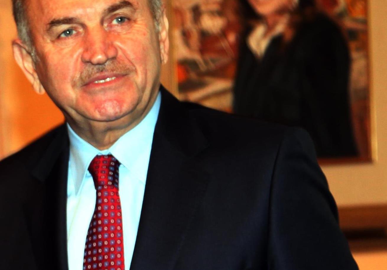 Παραιτήθηκε ο δήμαρχος της  Κωνσταντινούπολης