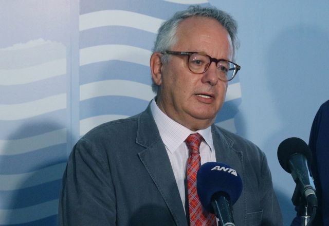 Αλιβιζάτος: Γιατί επέλεξα οι εκλογές να γίνουν στις 12 Νοεμβρίου