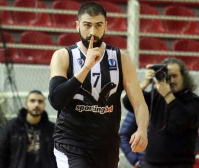 Στα Τρίκαλα θα συνεχίσει την καριέρα του ο Βασιλειάδης