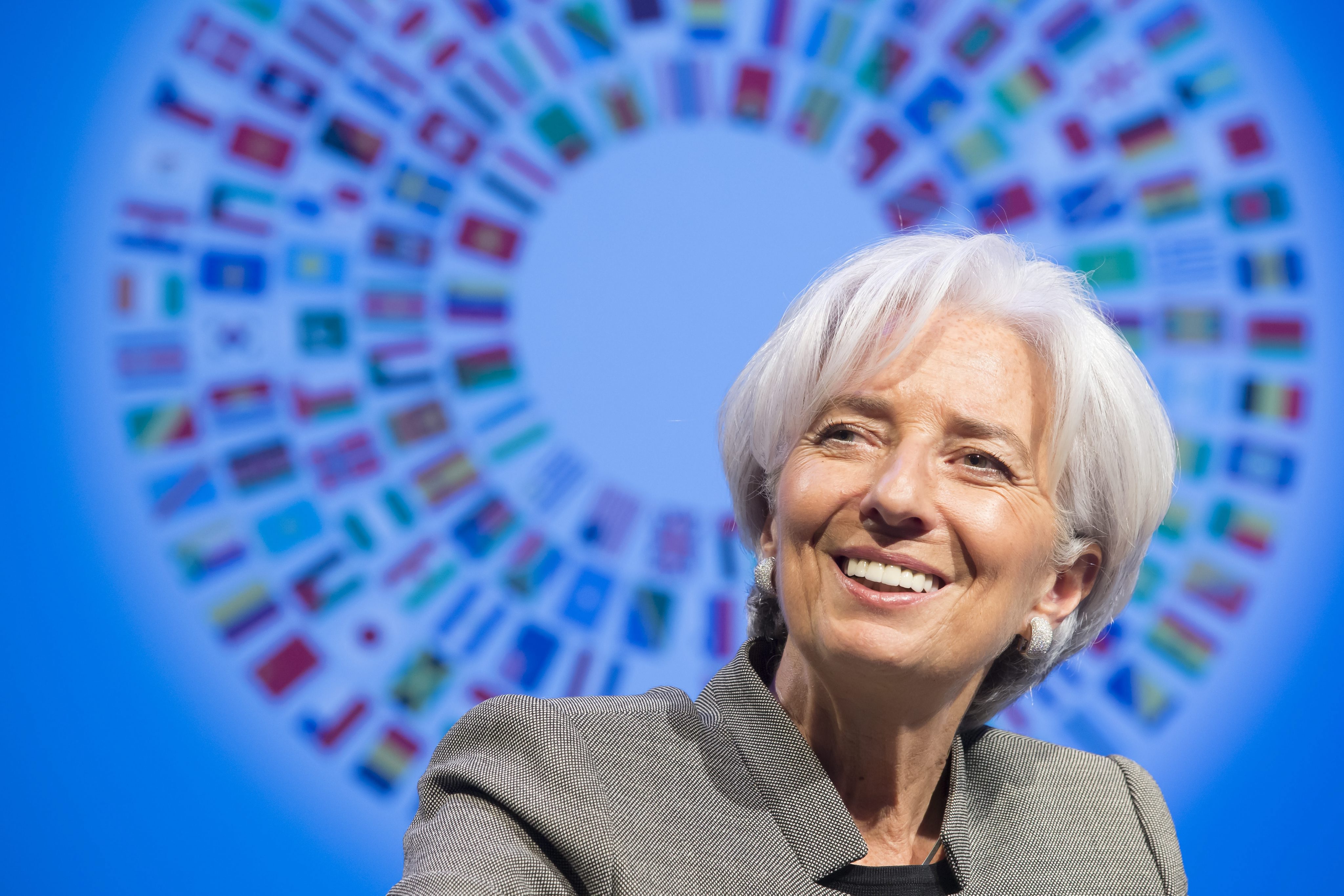 Πιο αισιόδοξο το ΔΝΤ για την παγκόσμια ανάπτυξη, σύμφωνα με την Λαγκάρντ