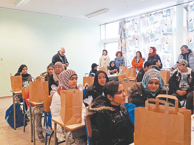 7.000 προσφυγόπουλα θα φοιτήσουν στα ελληνικά σχολεία