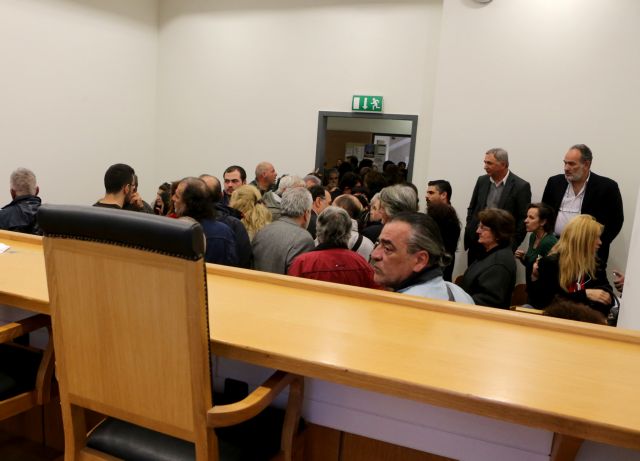 Καταδικάζουν τις επιθέσεις «συλλογικοτήτων» οι συμβολαιογράφοι