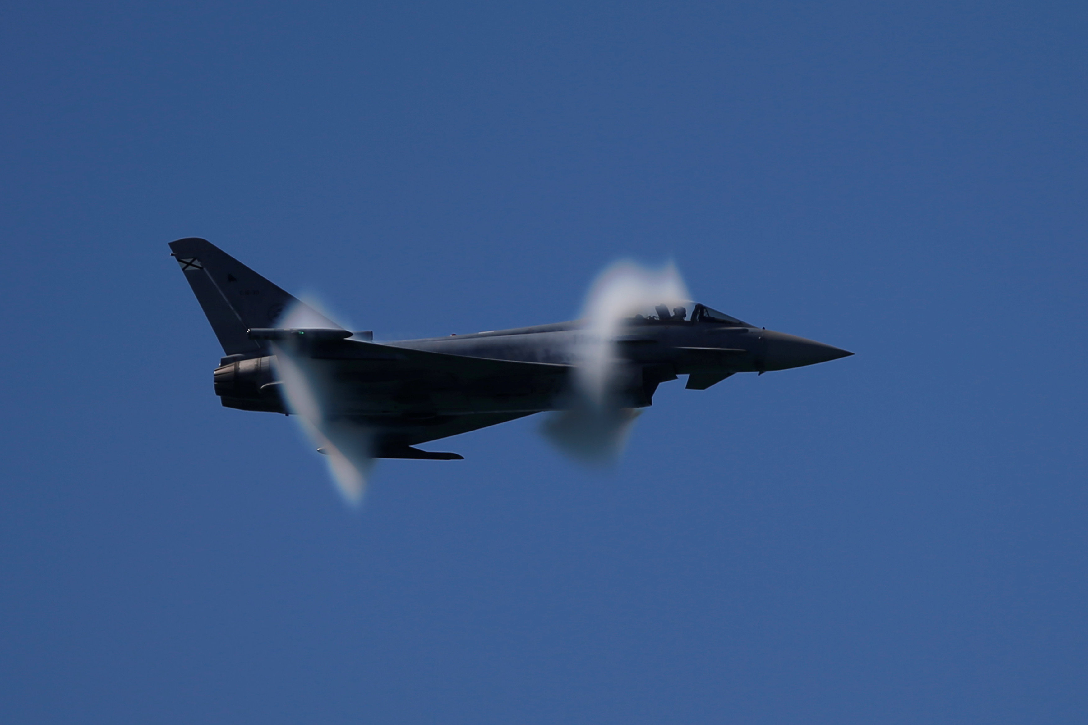 Ισπανία: Συντριβή μαχητικού αεροσκάφους – Νεκρός ο πιλότος [βίντεο]