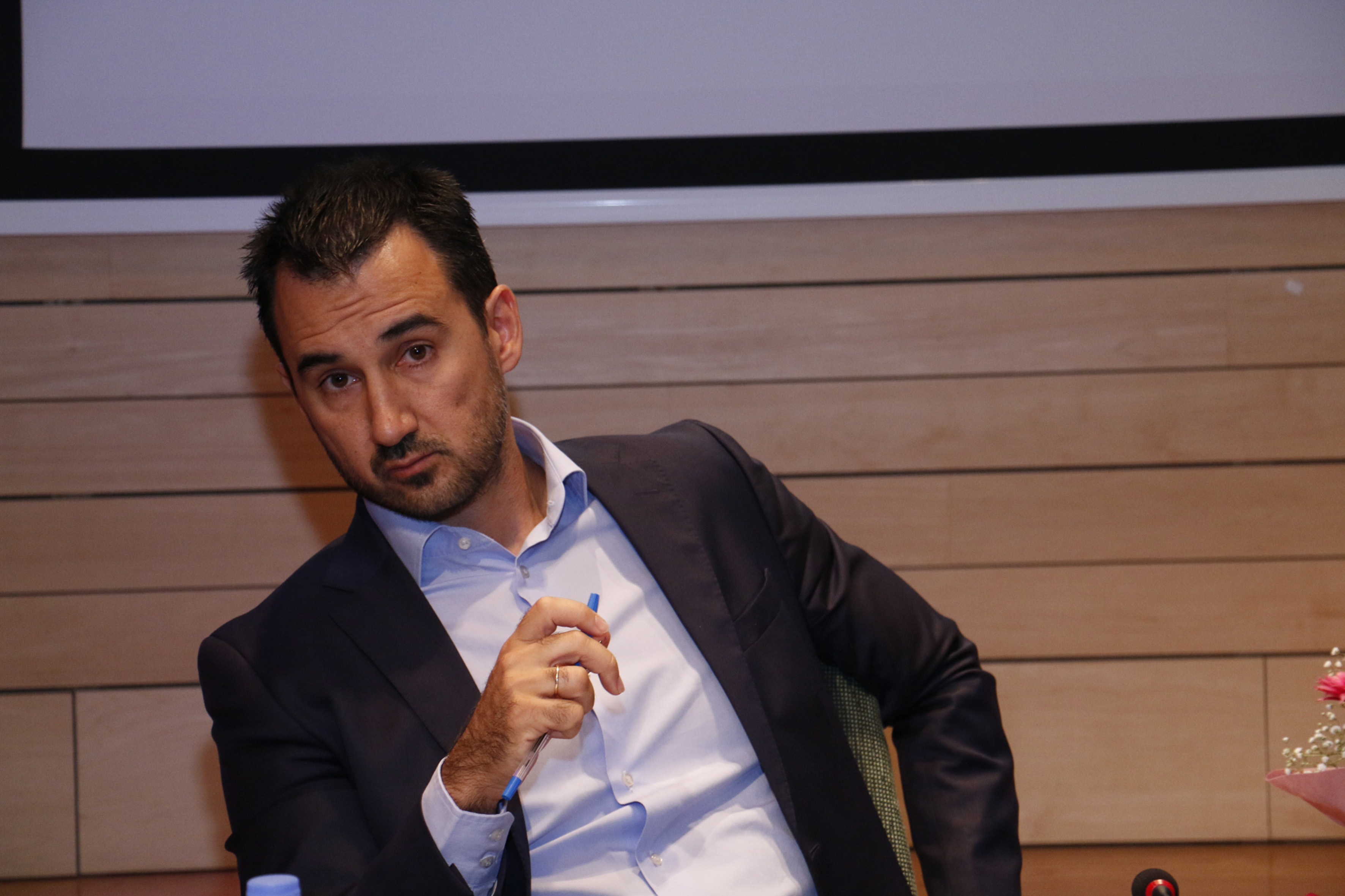 Χαρίτσης: Το 2017 έχουμε πολύ σημαντική αύξηση άμεσων ξένων επενδύσεων