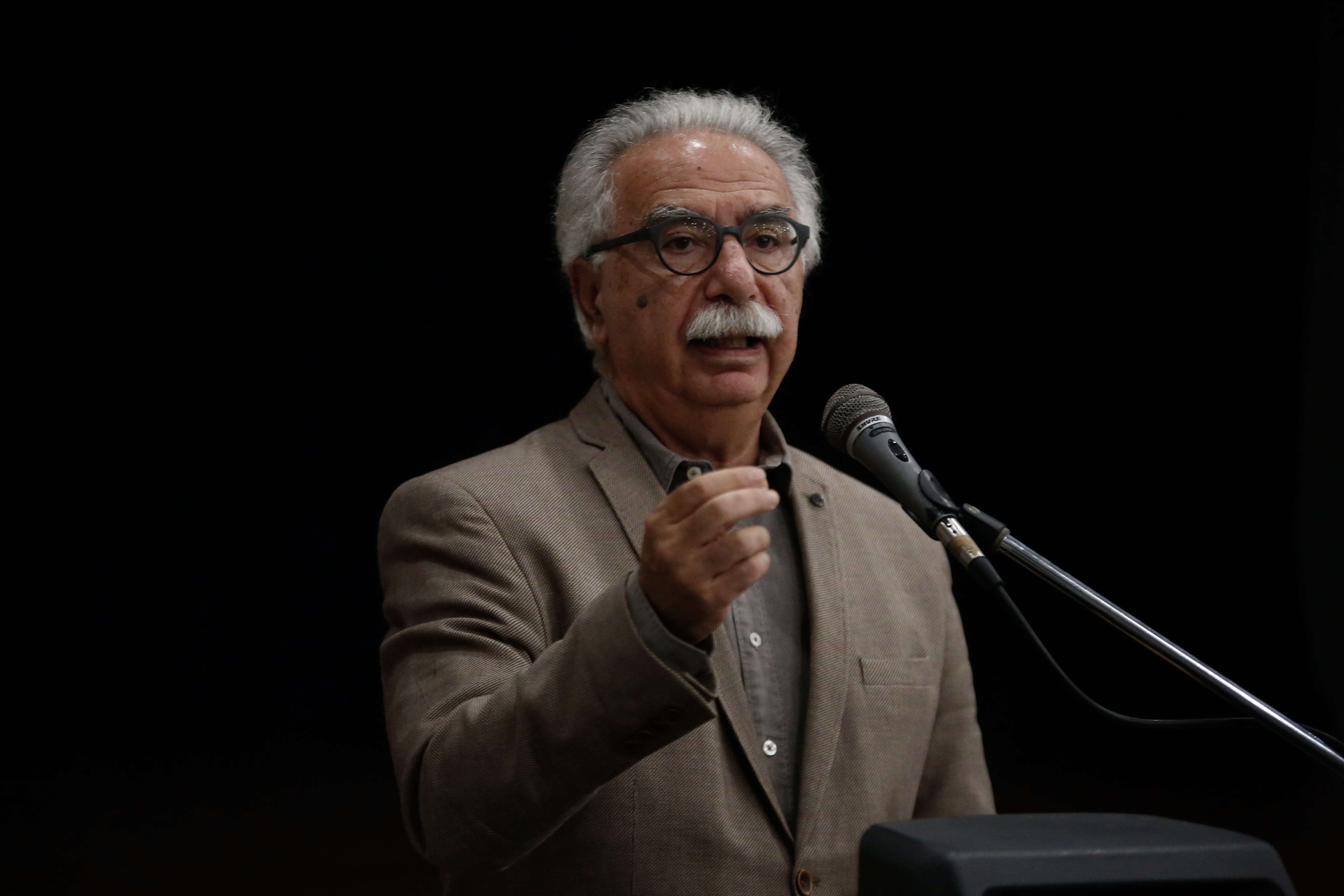 Το υπ. Παιδείας καταδικάζει την «ομηρία» των πανεπιστημιακών του ΑΠΘ