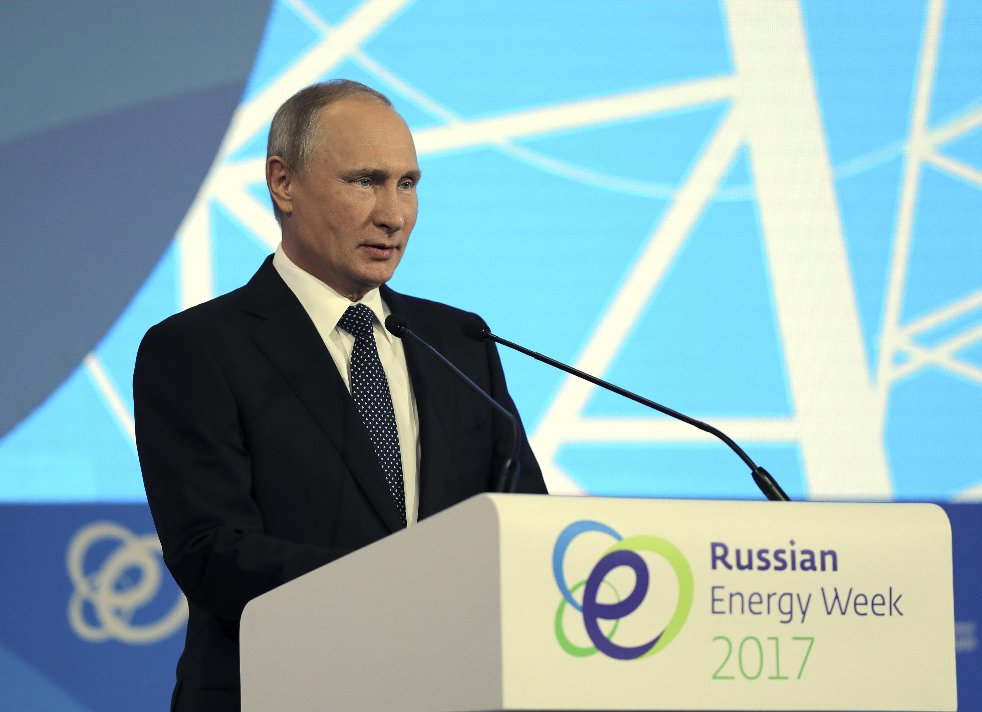 Πούτιν: Πιθανή η παράταση της συμφωνίας με ΟΠΕΚ για την παραγωγή πετρελαίου