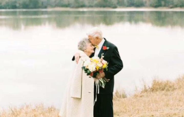 Φωτογραφίες γάμου 60 χρόνια μετά…