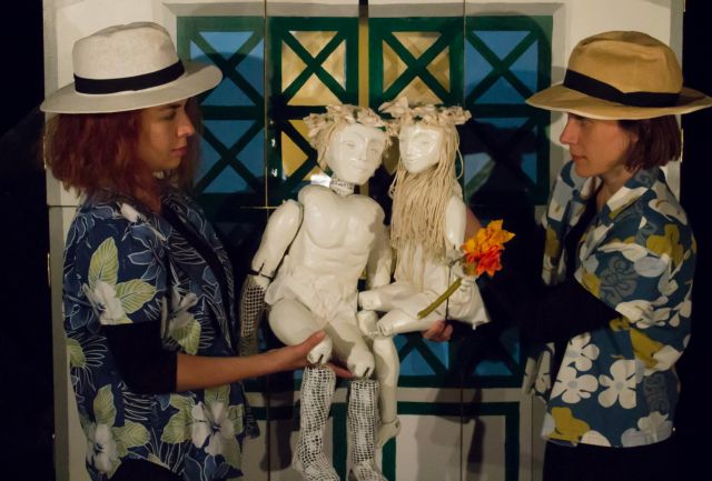 Αγαλματάκια Ακούνητα… μέρα ή νύχτα