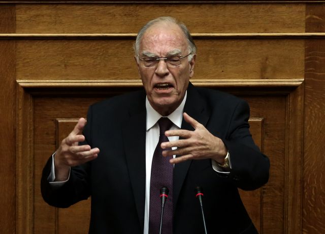 Σκέψεις παραίτησης από τον Β. Λεβέντη